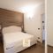 GoldenSuitesItaly Piazza Duomo Luxury Apartment 3-23