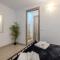 Sea View House 4-11