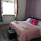 Double room, bathroom in shared-3