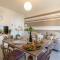 ClickSardegna Apartment Miral suite with Private Parking-13