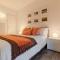 Villa Prestige - Steps from the Sea Shared Pool