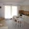 2CASADELFARO Con Giardino BBQ 600m dal mare-2