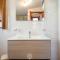 Enchanting Seaview Getaway-26