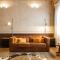 Q Flat 3 - Central Balcony Flat-5