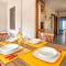 Txa Vì - Terrace with sea view-6
