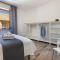 Max Apartment-6