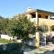Casa con vista mare e monti-21