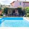 Villa Rosa Con Piscina Privata