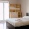 Apartment by the Sea-7