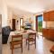 Two Bedroom Piazzetta Dei Pini-3