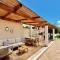 Sardinian House with spacious Garden and Veranda-46