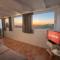 Lilly Rooms-5