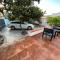 Casa vacanze con giardino e posto auto-23
