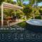 Capitana Garden Pergola near the Beach