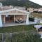 Apartment Dolce Vita Ferienhaus mit Meerblick by Interhome