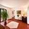 Four Suite With Pool-30