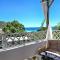 pic Stylish home with sea view 4 min walk to the beach!!