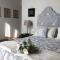 B&B Theodora-2