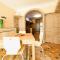 Casa Vacanze Polifemo Loft-5