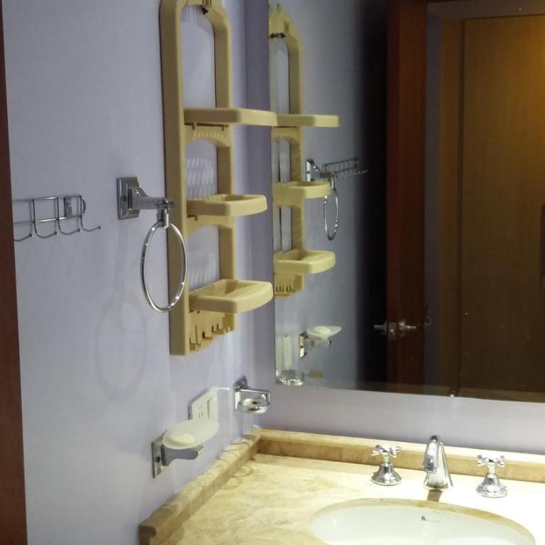 Edificio Parque Real Habitación con baño privado - One-Bedroom Apartment - 8