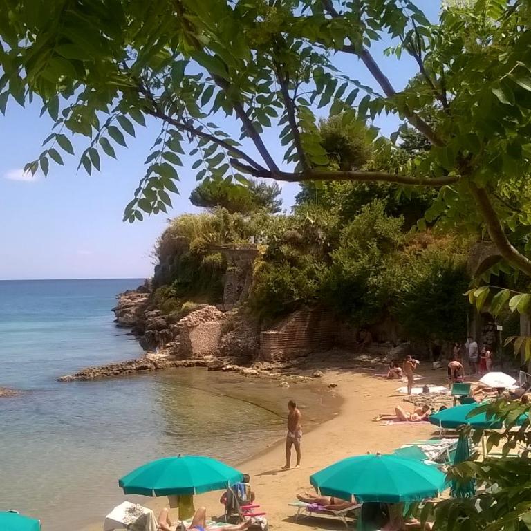 Villa Ninetta-Isabella - Two-Bedroom House - 31