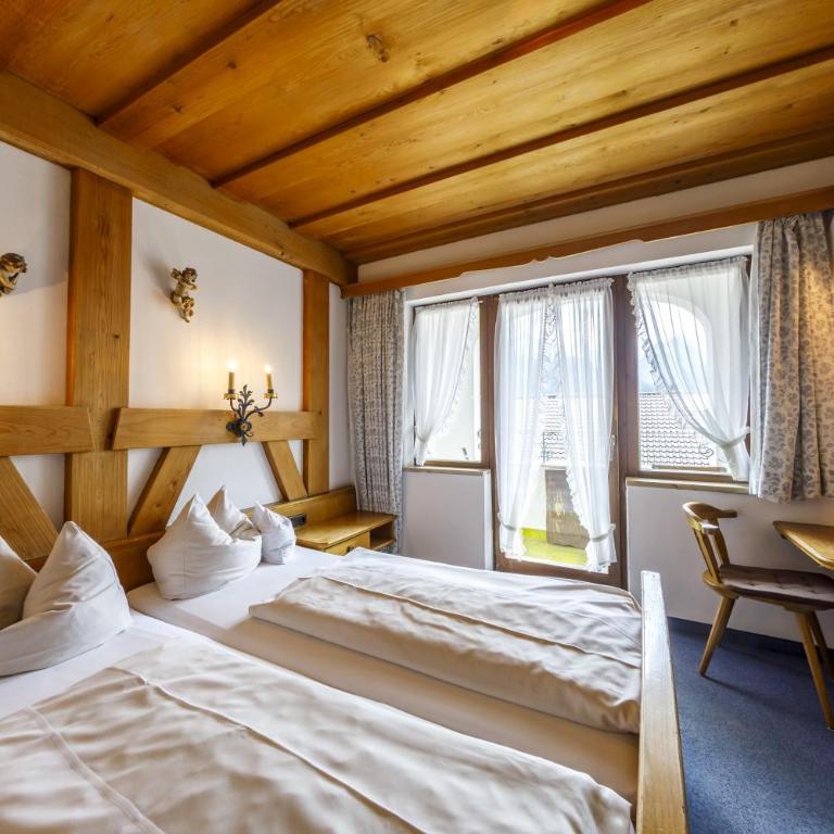 Hotel & Gasthof Fraundorfer - Doppelzimmer mit Balkon - 1