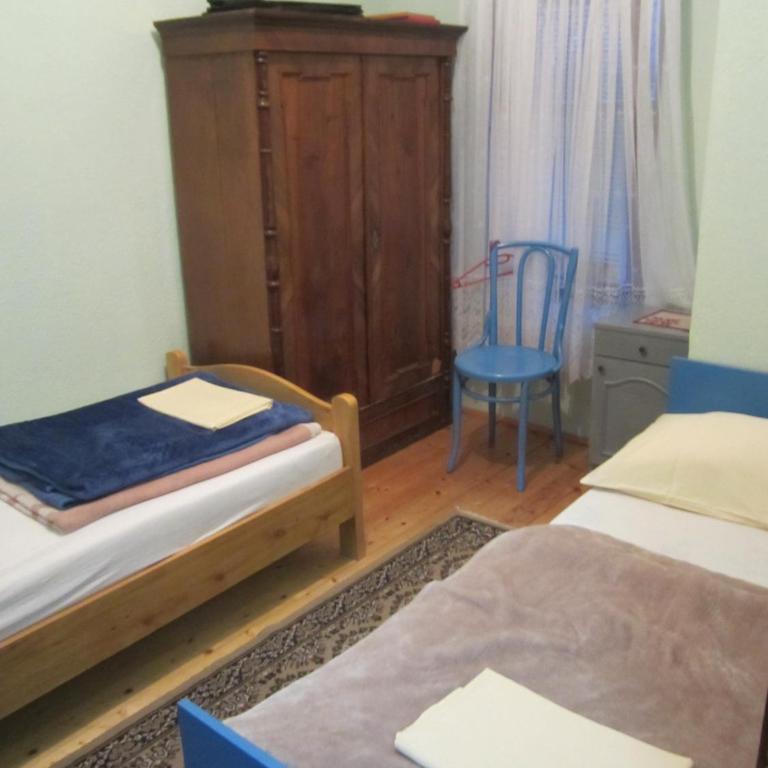 Bravo Guest House - Economy Twin Room - 3