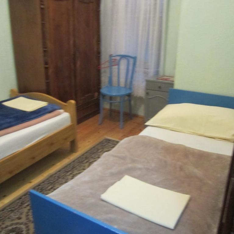 Bravo Guest House - Economy Twin Room - 1