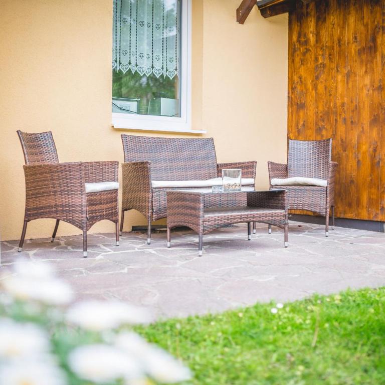 Ferienwohnung Alpi - Two-Bedroom Apartment with Garden & Mountain View - 29