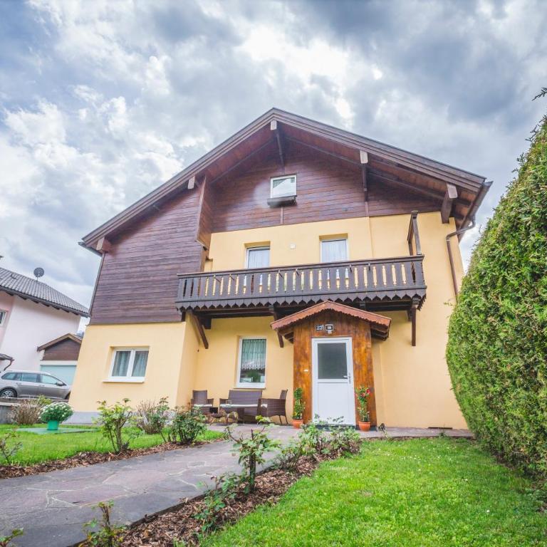 Ferienwohnung Alpi - Two-Bedroom Apartment with Garden & Mountain View - 31