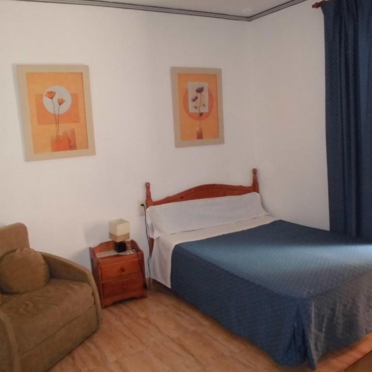 Hostal Fantoni - Habitación Doble con balcón - 15