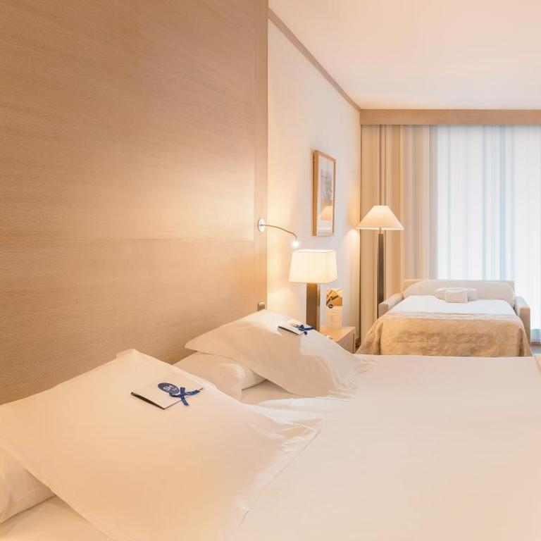 SH Valencia Palace - Double Room with Extra Bed - 3