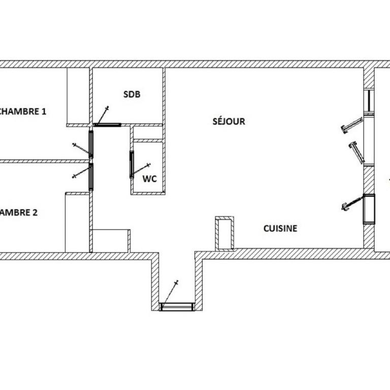 Coeur de Fréjus, L'AMPHITHÉÂTRE, appartement 3 pièces climatisé, terrasse, barbecue, piscine & parking - Apartment with Terrace - 25