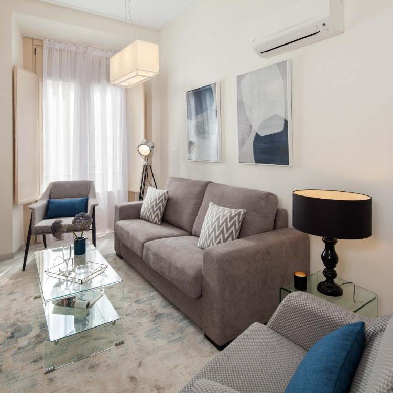 INMálaga Catedral 1 - Two-Bedroom Apartment - 2