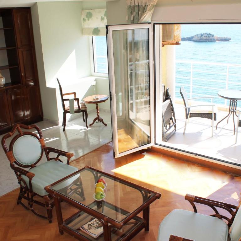 Apartments Gran Sasso - Penthouse Apartment - 16