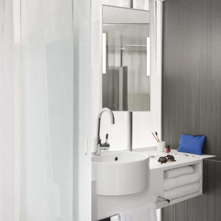 OKKO Hotels Paris Porte De Versailles - Chambre Classique - 4