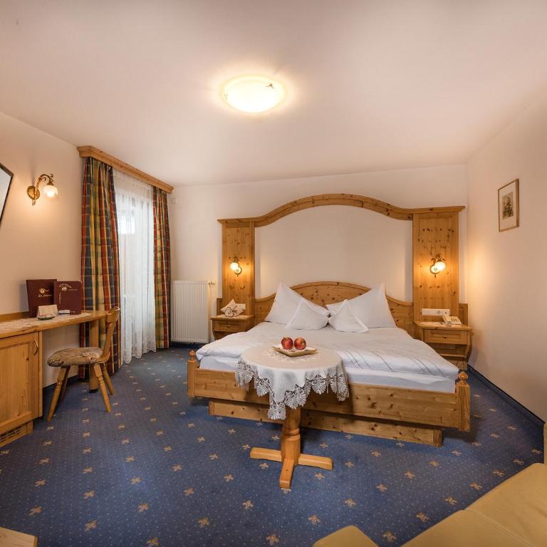 Bärenhotel - Camera Familiare con Balcone (2 Adulti + 2 Bambini) - 3