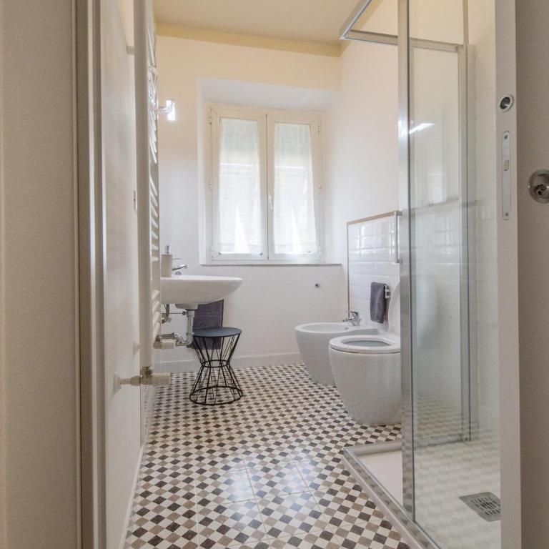 B&B In Acquaviva - Camera Matrimoniale/Doppia con Letti Singoli con Bagno Privato Esterno - 5