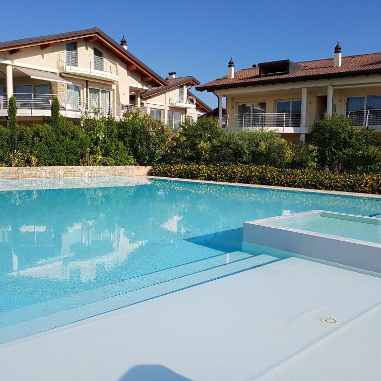 Sky Fort Garda View - Appartamento su 2 Livelli con Terrazza - 46