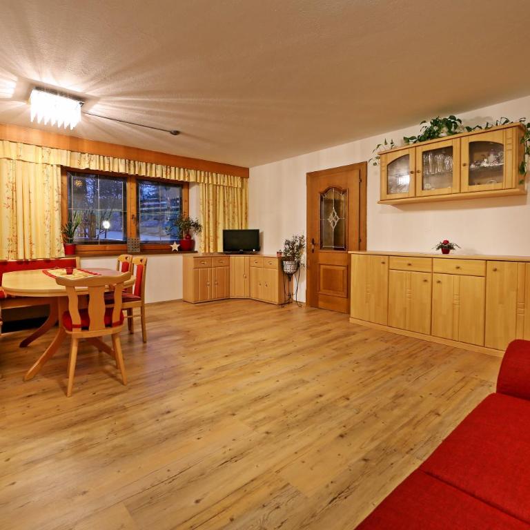 Landhaus & Apartment Taxach - Ferienhaus - 16
