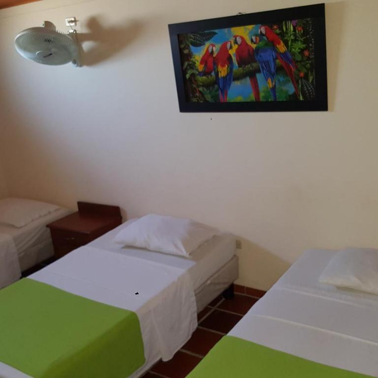 Hotel Sandiego inc - Habitación cuádruple - 3