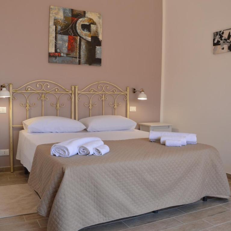 B&B SICILIA - Camera Matrimoniale con Balcone e Vista Mare - 3