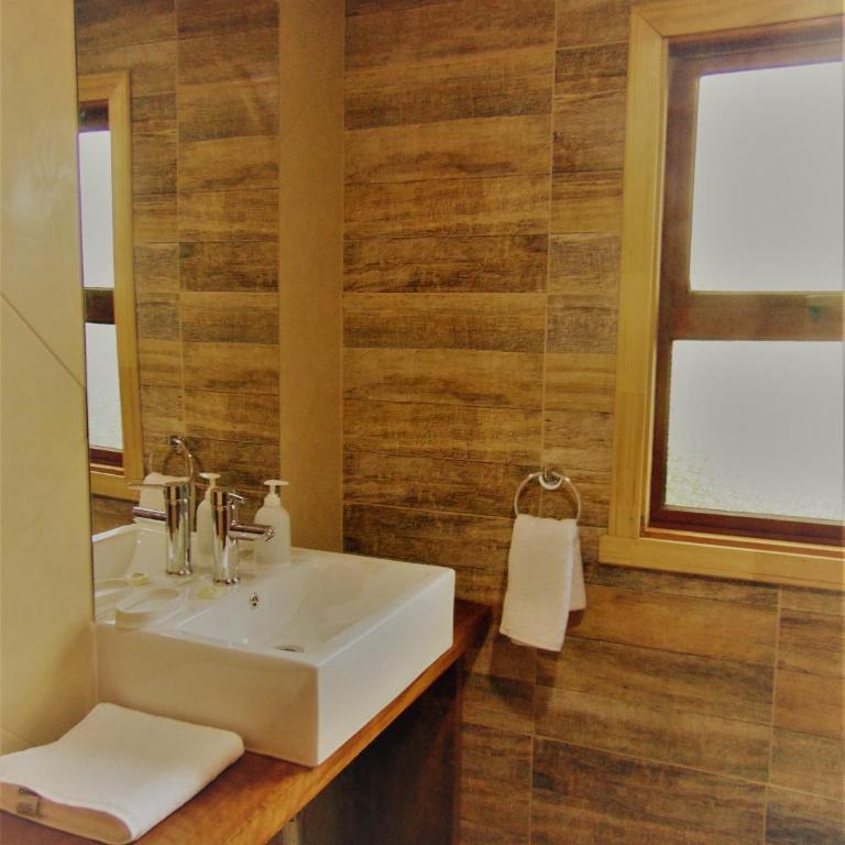 Cafe & Hostal Acurruka - Habitación Triple con baño privado - 2