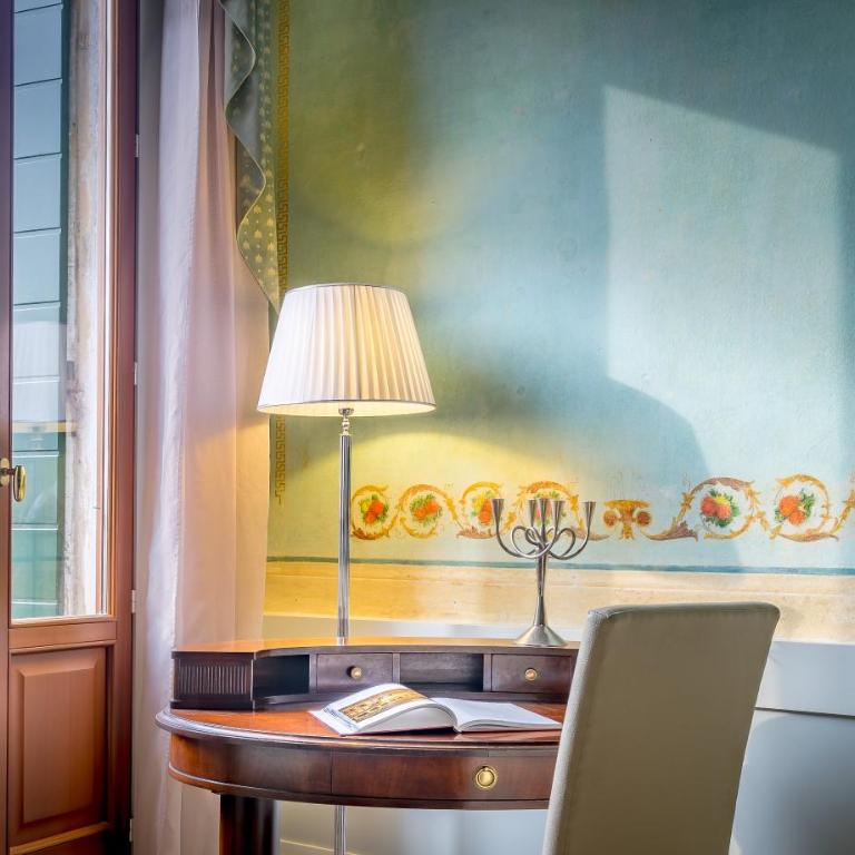 Hotel Palazzo Vitturi - Suite con Balcone - 9