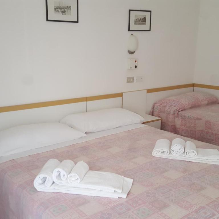 Albergo Sabrina - Camera Tripla - 4