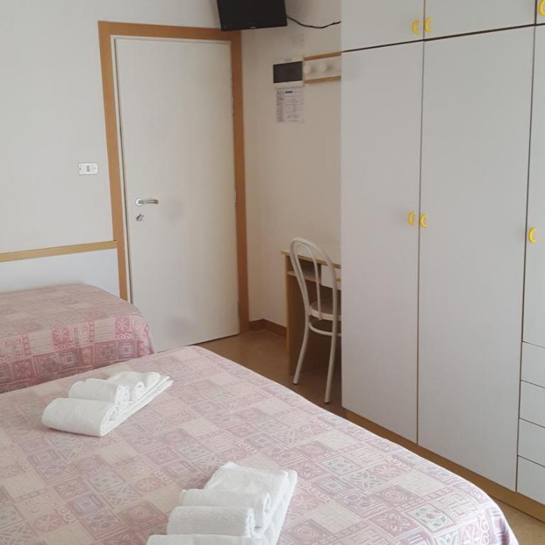 Albergo Sabrina - Camera Tripla - 5