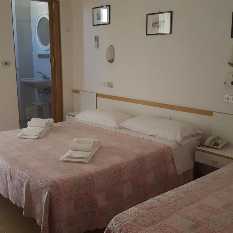 Albergo Sabrina - Camera Tripla - 6