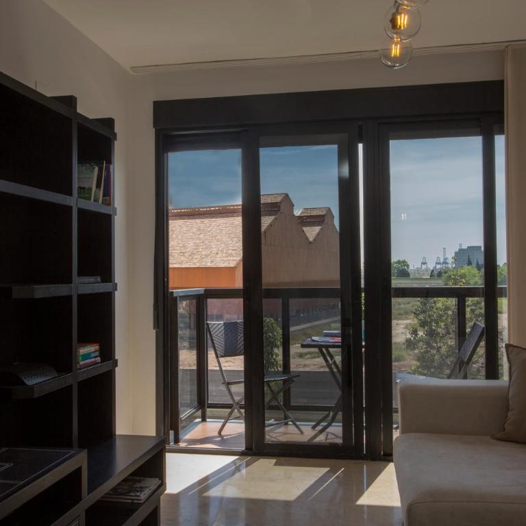 SingularStays Artes - Two-Bedroom Apartment - 7