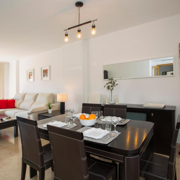 SingularStays Artes - Two-Bedroom Apartment - 10