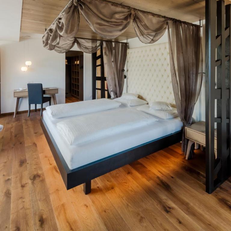Hotel Schlosswirt - Suite Deluxe con Vasca Idromassaggio - 7